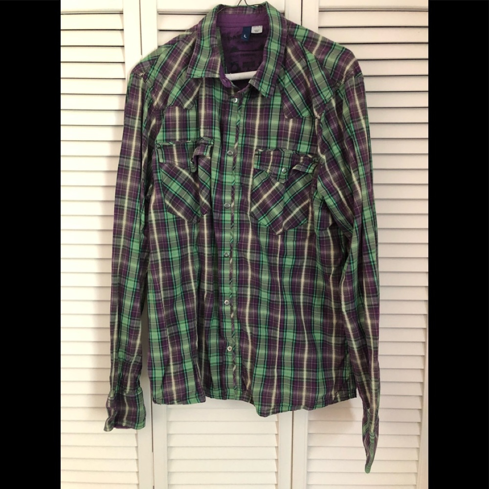 Divided Green and Purple snap button Flannel (L)